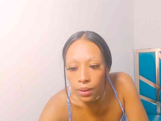 bitch-naughty webcam