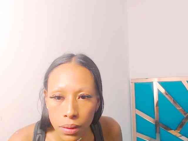 bitch-naughty webcam