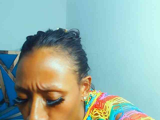 bitch-naughty webcam