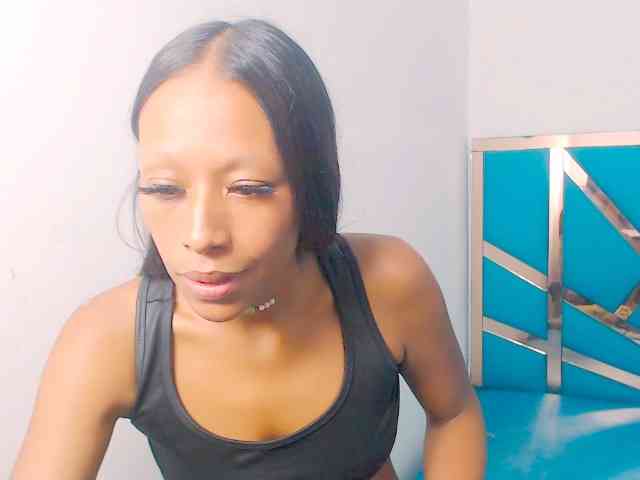 bitch-naughty webcam