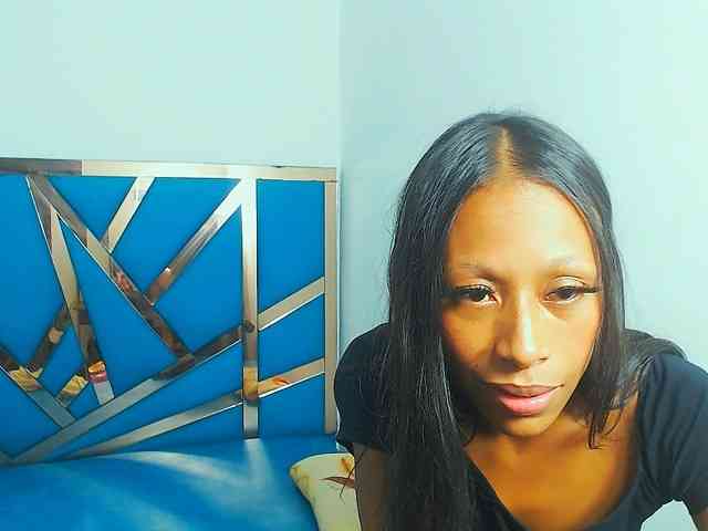 bitch-naughty webcam