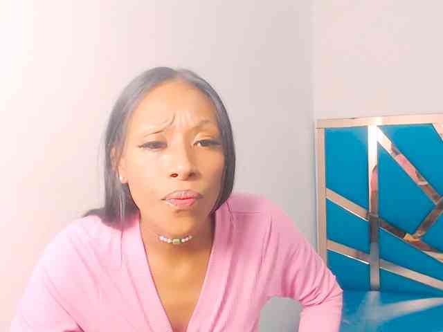 bitch-naughty webcam