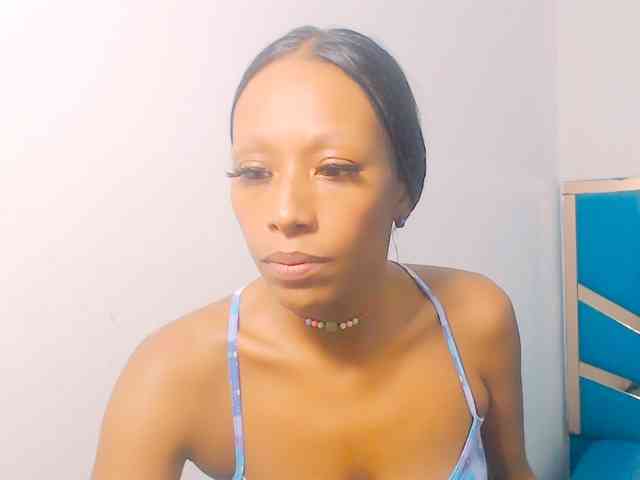 bitch-naughty webcam