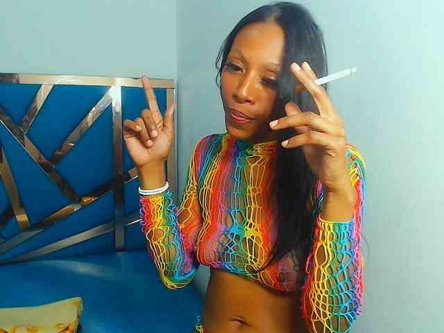 bitch-naughty webcam