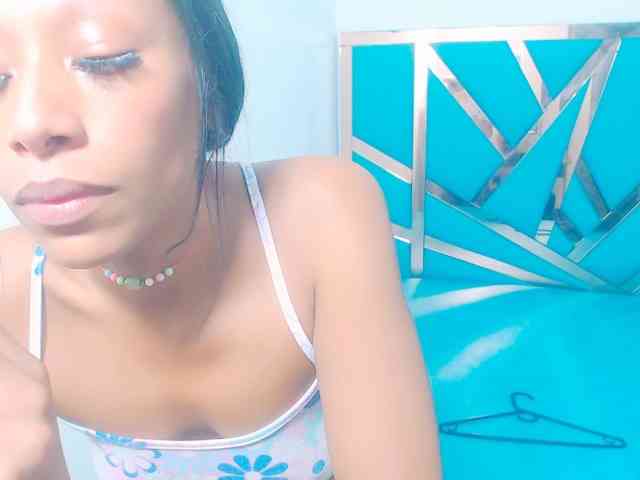 bitch-naughty webcam