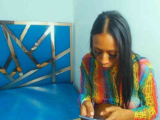 bitch-naughty webcam