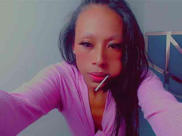 bitch-naughty webcam