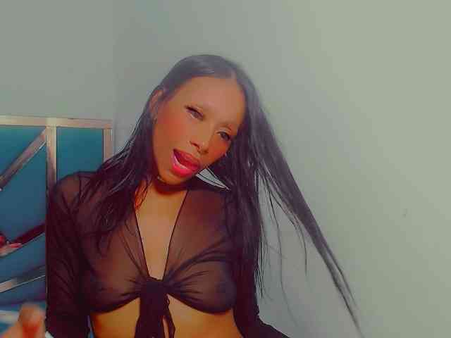 bitch-naughty webcam