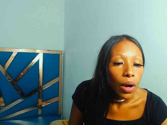 bitch-naughty webcam