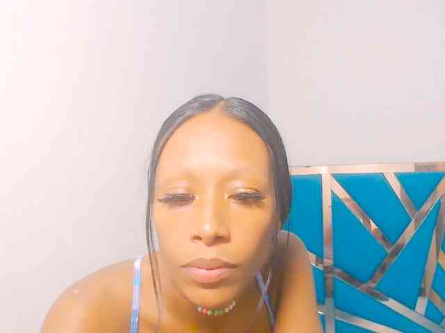 bitch-naughty webcam