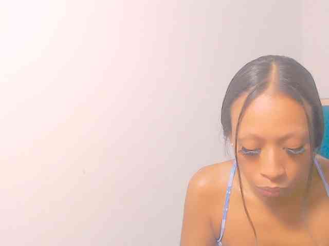 bitch-naughty webcam