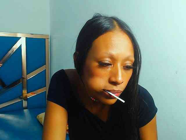 bitch-naughty webcam