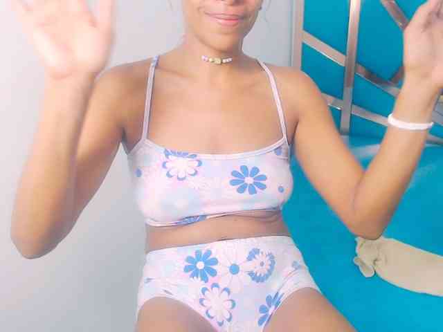 bitch-naughty webcam