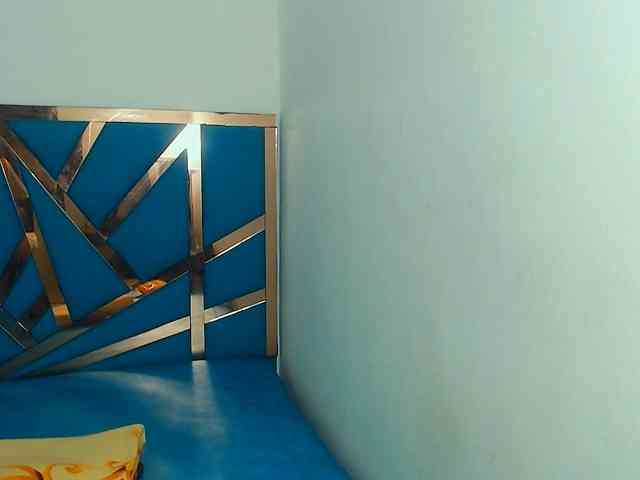 bitch-naughty webcam