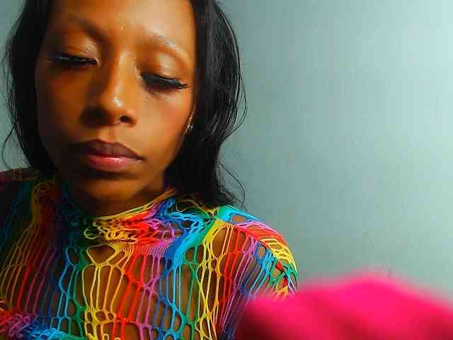 bitch-naughty webcam