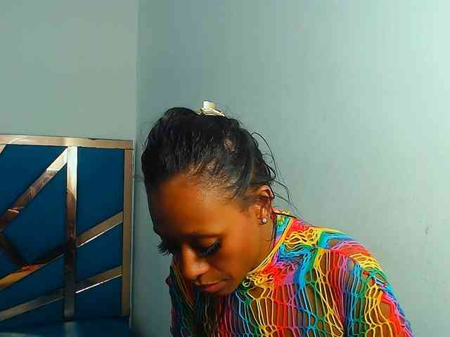 bitch-naughty webcam