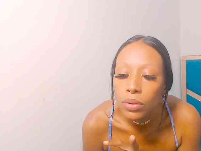 bitch-naughty webcam