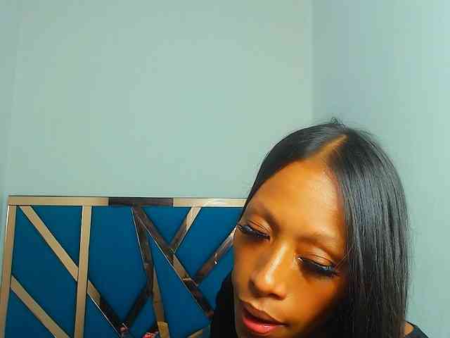 bitch-naughty webcam