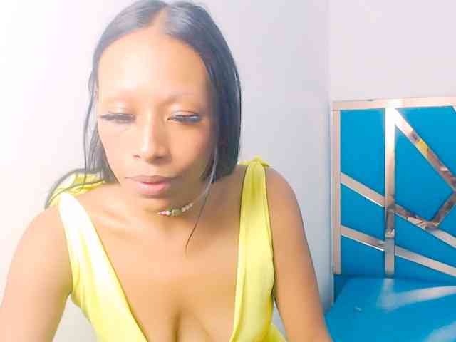bitch-naughty webcam