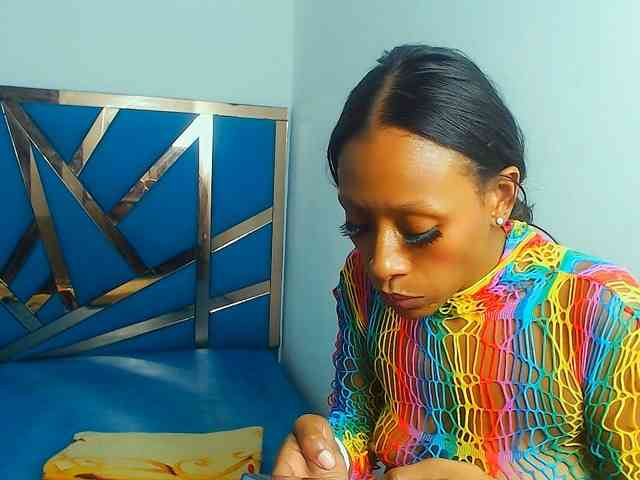 bitch-naughty webcam