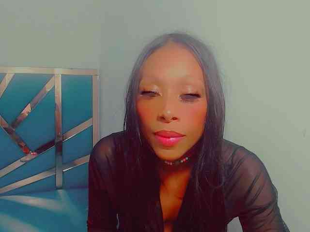 bitch-naughty webcam