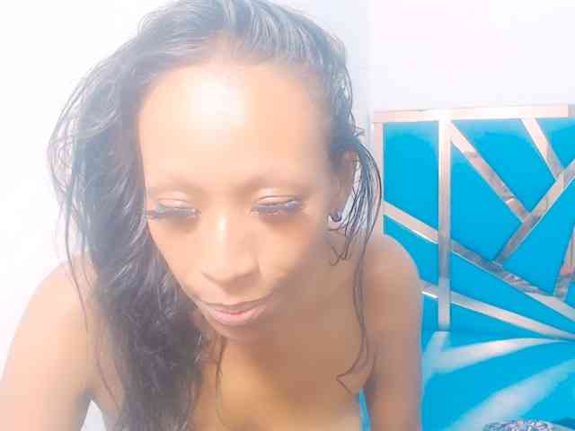 bitch-naughty webcam