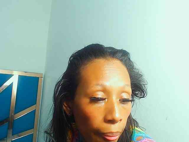 bitch-naughty webcam