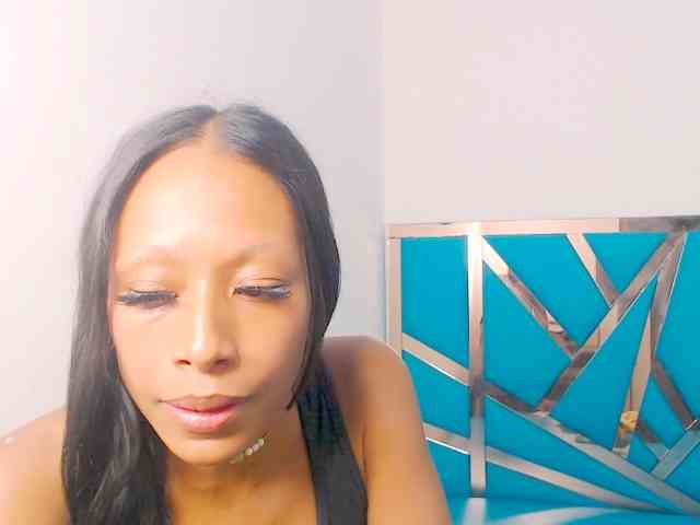 bitch-naughty webcam
