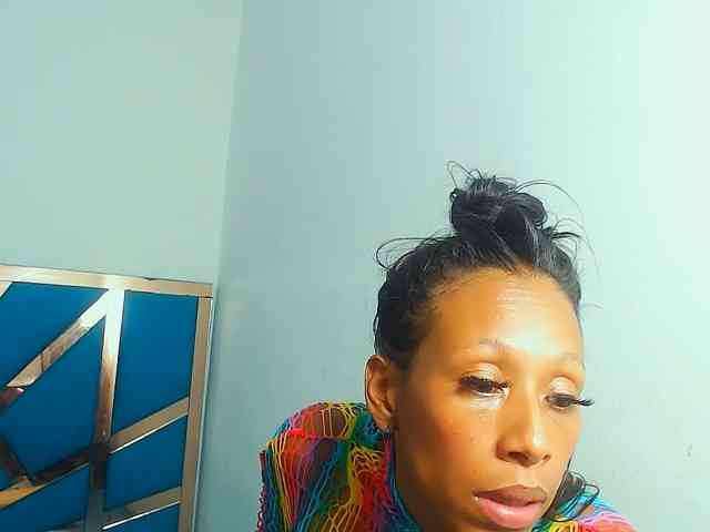 bitch-naughty webcam