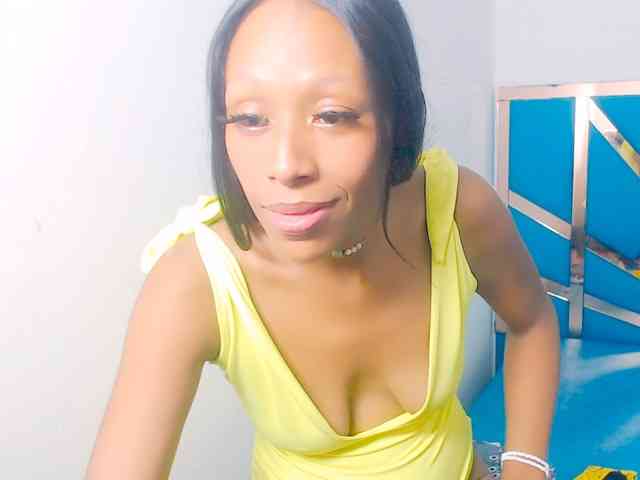 bitch-naughty webcam