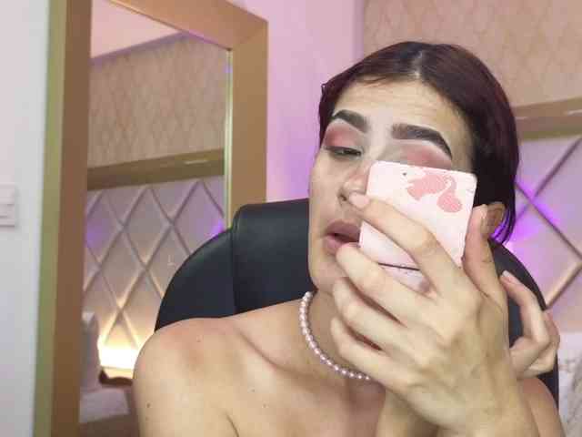 AlissMoon webcam