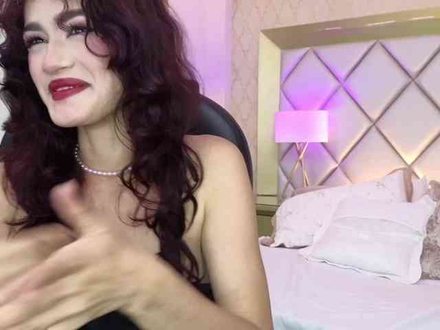 AlissMoon webcam