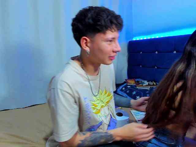 TatianaAndDamian webcam