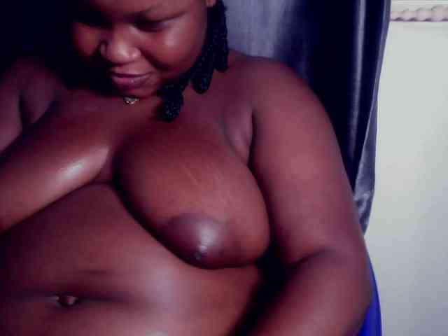 Creamyposh webcam