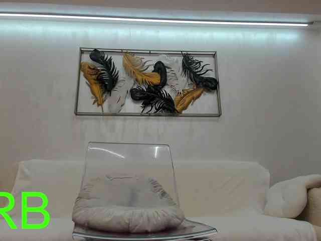 VikaFever webcam
