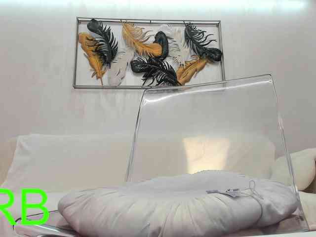VikaFever webcam