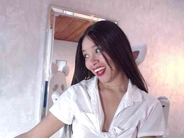 roxxanavelmont1 webcam