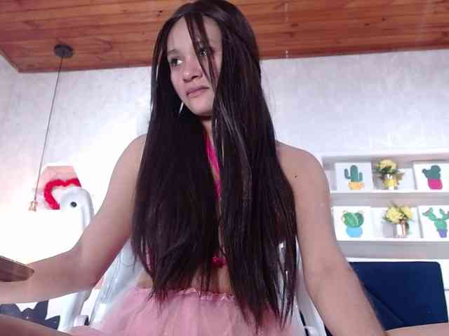 roxxanavelmont1 webcam