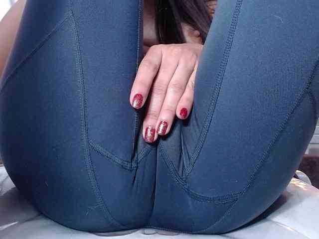 roxxanavelmont1 webcam