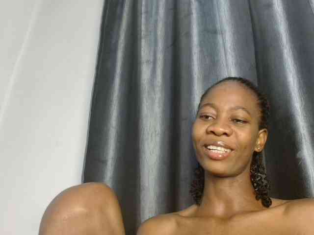 Sweetpussy135 webcam