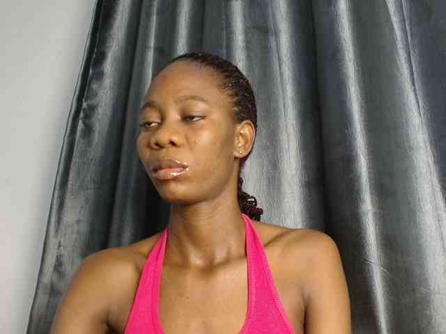 Sweetpussy135 webcam