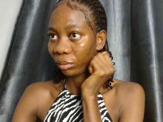 Sweetpussy135 webcam