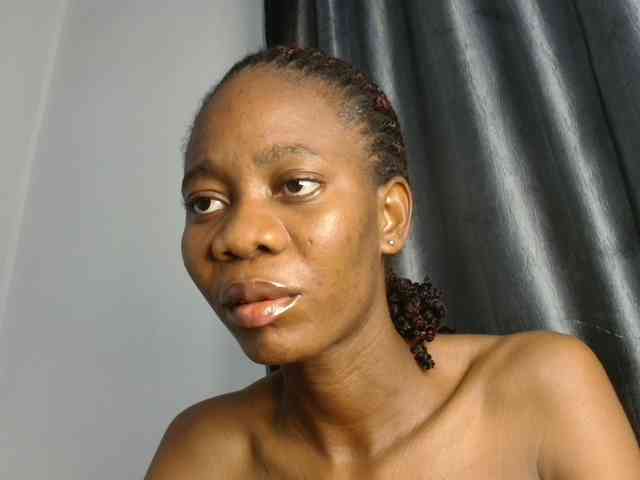 Sweetpussy135 webcam