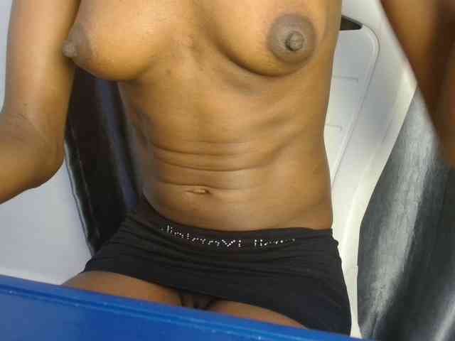 Sweetpussy135 webcam