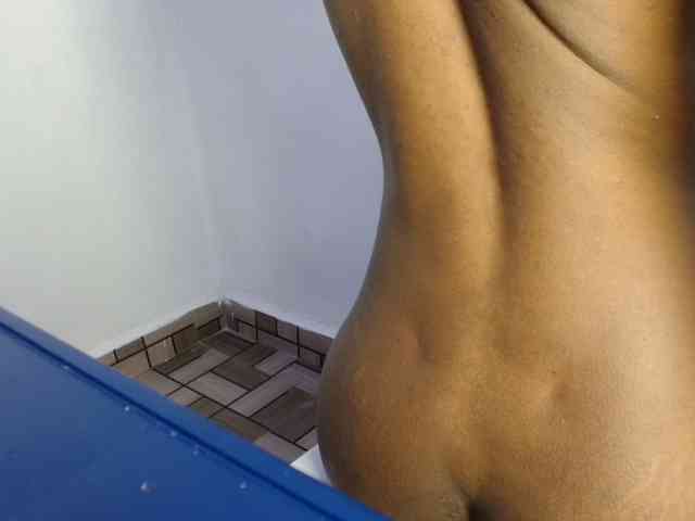 Sweetpussy135 webcam
