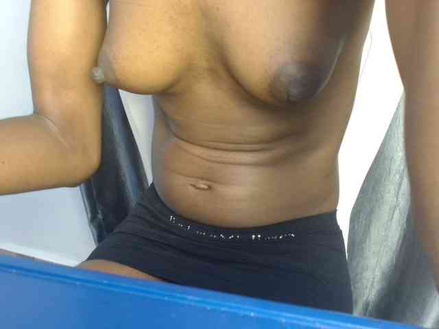 Sweetpussy135 webcam