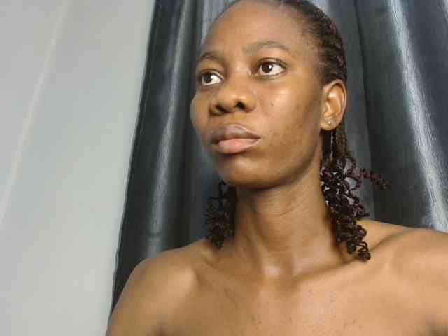 Sweetpussy135 webcam