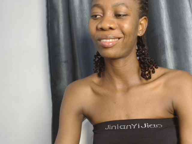 Sweetpussy135 webcam