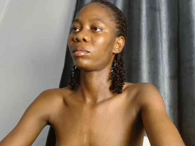 Sweetpussy135 webcam