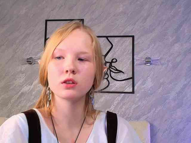 LiandraNelson webcam